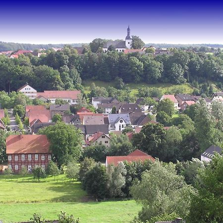Ferienwohnung "Kirchblick" Im Ferienhaus Blumenhain Bad Wünnenberg エクステリア 写真